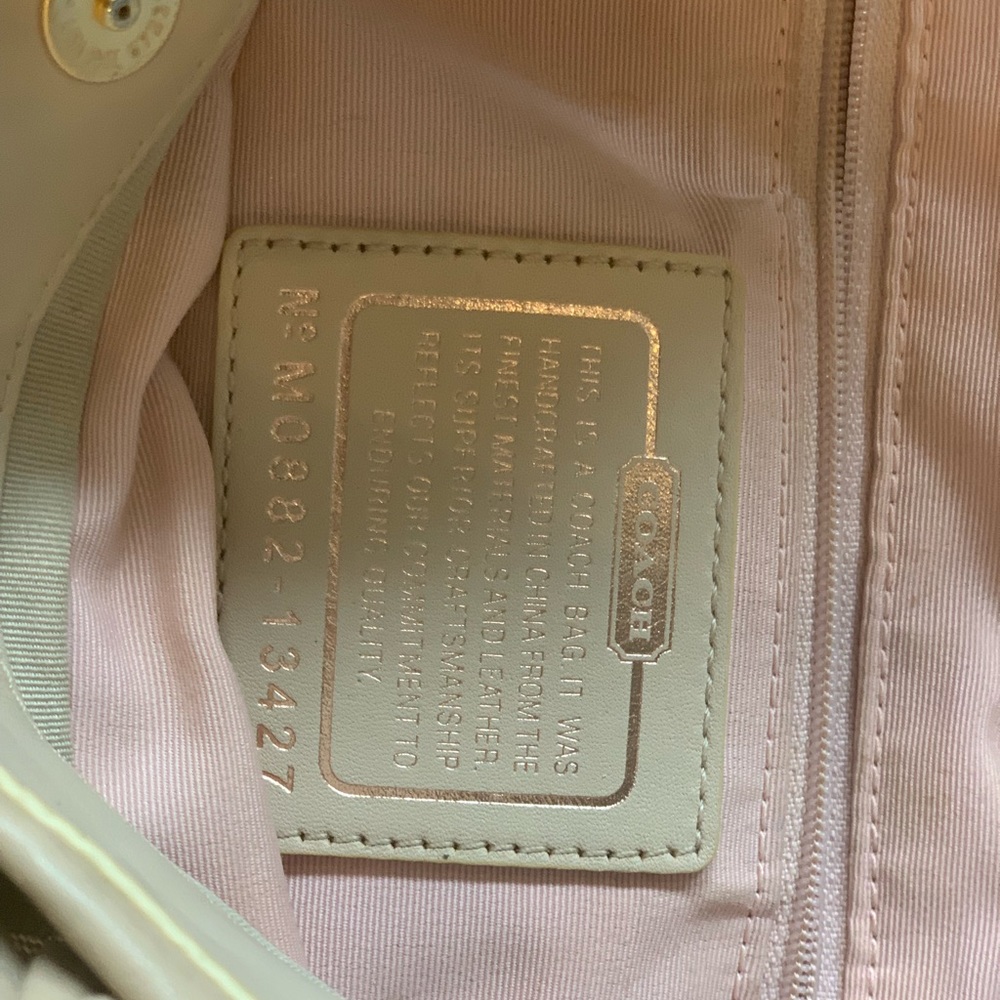 COACH Bag - Picture 4 of 4